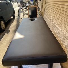 マッサージベッドの画像