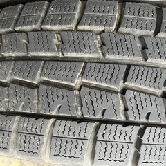165/60R15 スタッドレスタイヤ 2本セット ダンロップ WINTERMAXX WM01 2014年日本製 バリ山 バリ溝 の画像