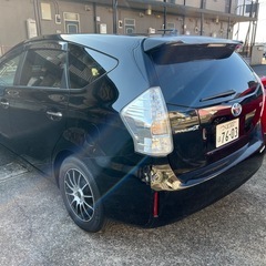 プリウス　アルファの画像