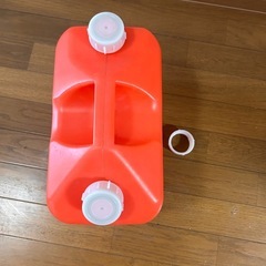 灯油用ポリタンク10L　石油ストーブの画像