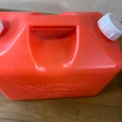 灯油用ポリタンク10L　石油ストーブの画像