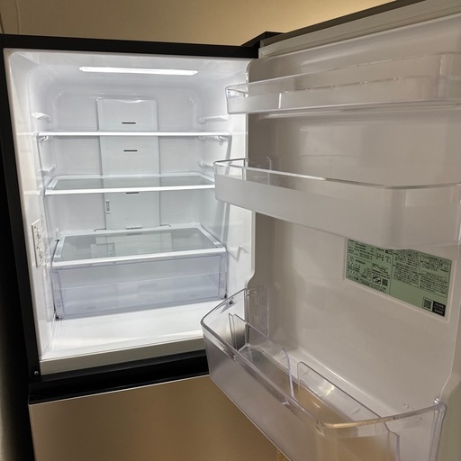 HITACHI 冷蔵庫 265L 中型 R-27SV 2023年 d4951 HITACHI 日立冷蔵庫R-27SV 265L 2023年製 HITACHI 冷蔵庫 265L 中型 R