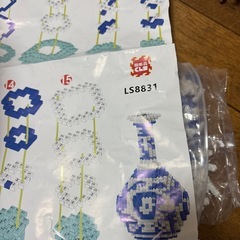 青白磁 花瓶 2個セット 中国風 陶器風 ブロックアートの画像