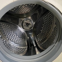 ドラム式洗濯機の画像