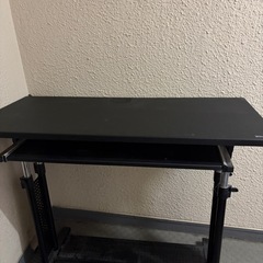 PC昇降タイプののデスク無料であげます。の画像