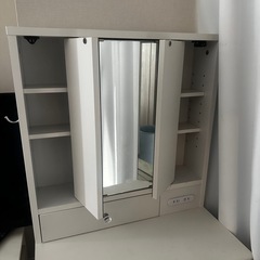 ドレッサーの画像