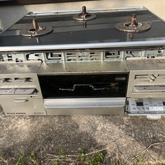 受け渡し決定済み リンナイ　ビルトインコンロ　都市ガス　ガラストップの画像