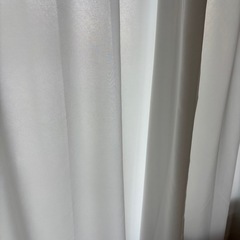【美品】防音カーテンとレースカーテン(幅154×丈127)の画像