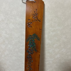 壁掛け　木彫り　飾り板　花柄 レトロ　インテリアの画像