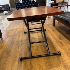 【決まりました】高さが変えれるテーブル①の画像