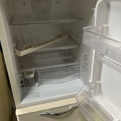 日立3ドア冷凍冷蔵庫の画像