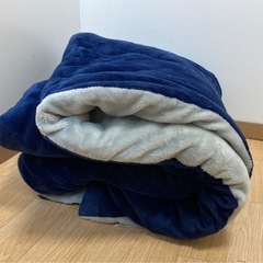 こたつ掛け布団　正方形の画像