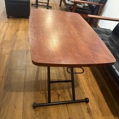 【決まりました】高さが変えられるテーブル②の画像
