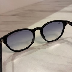 
Ray-Ban レイバン  RB4259-F ライトブルーグラデーション の画像