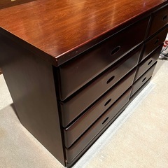 クローゼット用たんすの画像