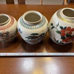 陶勝作の九谷焼の画像