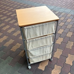 中古　収納家具　押し入れ収納　キャビネット　引出し・キャスター付...