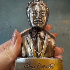 野口英世 置物の画像