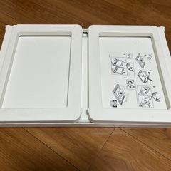 IKEA KLIPSKベッドトレイの画像