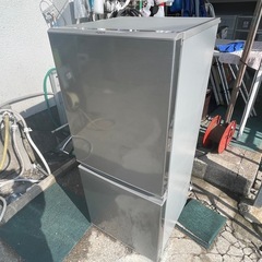 【リサイクルサービス八光】2022年製　AQUA アクア 冷蔵庫（126L・右開き） ブラッシュシルバー AQR-13M（S）の画像