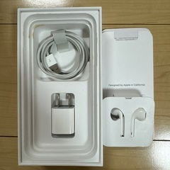 iPhone11 64gb ケース付きの画像