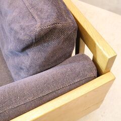 ACME FURNITURE(アクメファニチャー)のCORONADO SOFA(コロナド ソファ) 2.5P 。オーク無垢材やフェザーを使用したリラックスできる2.5人掛けソファ。西海岸スタイルに！の画像