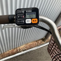 755  パナソニック最新機種電動アシスト自転車vivi26インチシルバーアルミボディーの画像