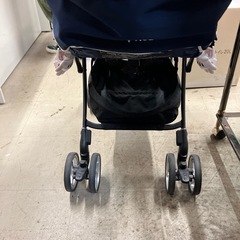 I 2512-453 APricaラクーナ　ソファークッション　ネイビーストライプ　中古美品の画像