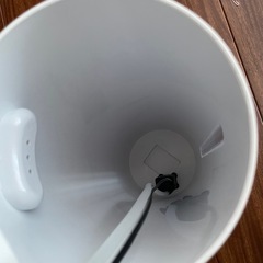 大容量 タワー超音波加湿器  除菌 白の画像