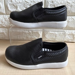 ワークマン  ファイングリップシューズ  ノンスリップシューズ　 耐油底　耐滑底　 サイズ22.5cmの画像