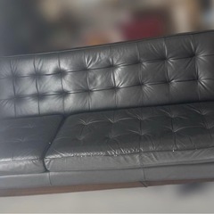 【ニトリ】3人掛けソファー　オットマン付き　レザー調の画像