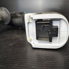 【中古】マキタ　16ｍｍ充電式ハンマドリル　HR165DRGXW　ケース、充電器、バッテリ(18V6.0Ah)×2【ハンズクラフト熊本けやき通り店】【店頭取引限定】の画像