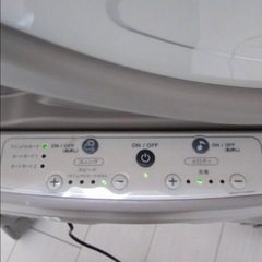 アップリカ ユラリズム　オート　電動の画像