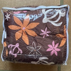 ✴︎成立済✴︎YAMAZEN こたつ　布団付き　脚着脱可の画像