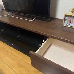 テレビ台の画像