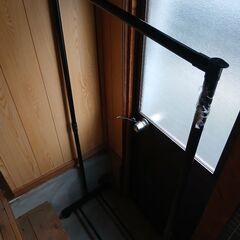 ハンガーラックの画像