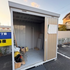 【大型鍵付き】イナバ物置の画像