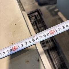 アイボリー4段スチールラックの画像