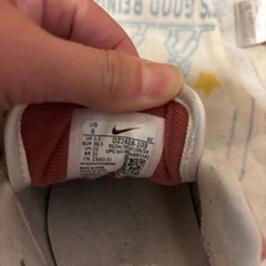 スニーカーの画像