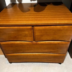 押入れ用桐タンスの画像