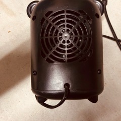 小型セラミックファンヒーター　の画像