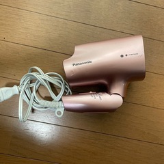 ドライヤーの画像