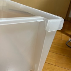 4段　引き出し付き　衣装ケースの画像