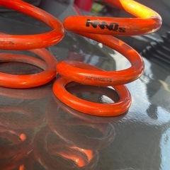 直バネ　の画像