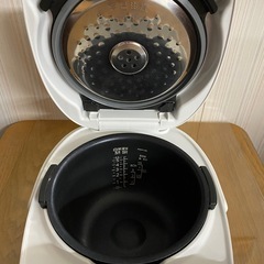 ☆【美品】IHジャー炊飯器　タイガー　5.5合炊き　JPW-Y100  2024年製の画像