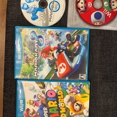 wiiとwiiU2台
　ソフト各種　リモコン　wii fit plus　まとめ売りの画像
