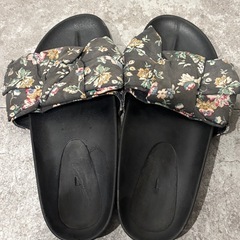 花柄リボン付きサンダル　Lの画像
