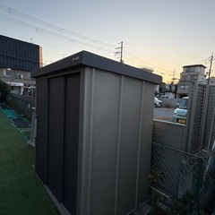 【鍵付き】SANKI物置の画像