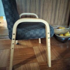 椅子の画像