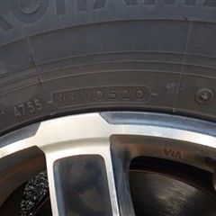 【ブルーアースバン】195/80R15  107/105L  LT　【ホイール】レアマイスターの画像